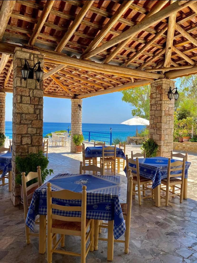 De La Plage Hotel Koroni エクステリア 写真