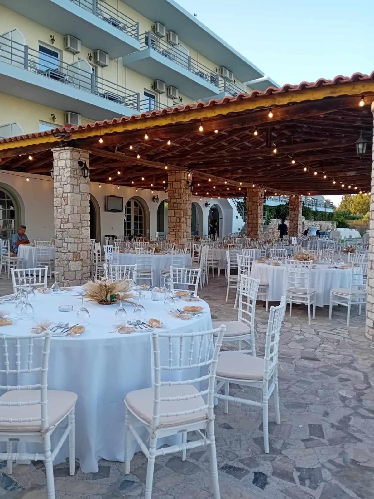De La Plage Hotel Koroni エクステリア 写真