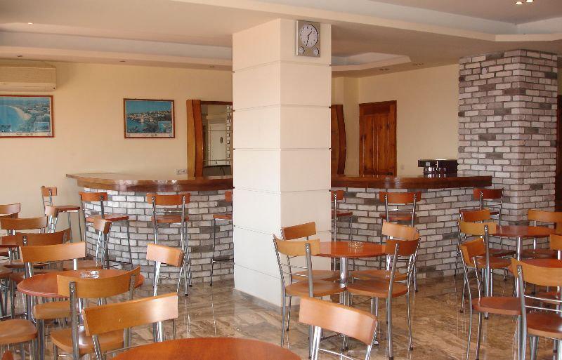 De La Plage Hotel Koroni エクステリア 写真